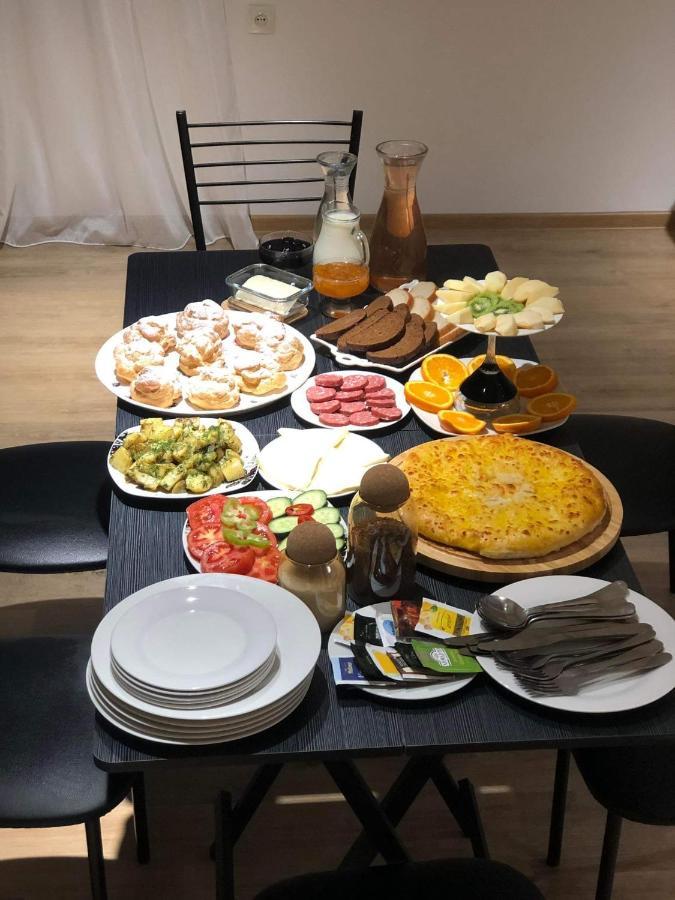 "Panorama" Kakhri Hotel Местия Екстериор снимка