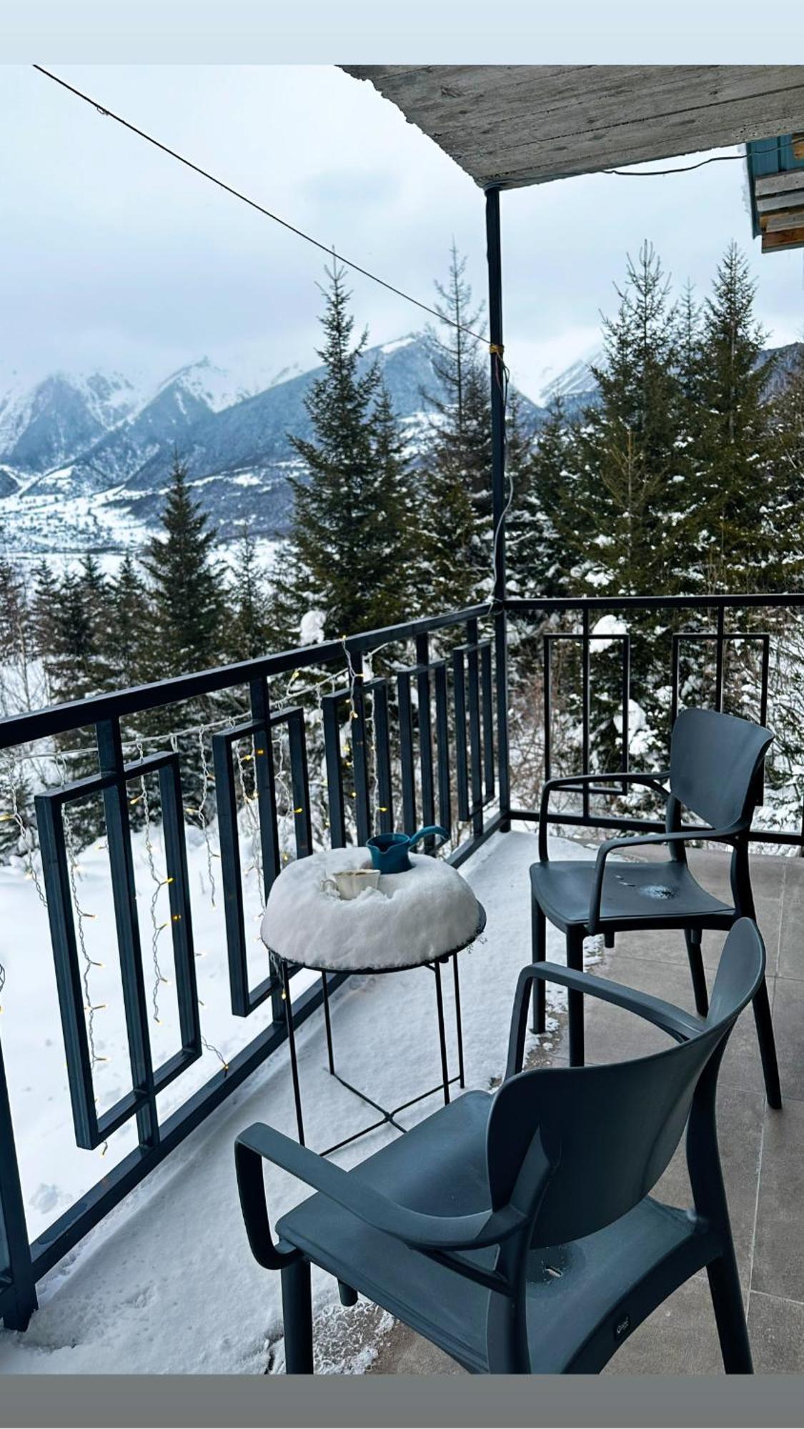 "Panorama" Kakhri Hotel Местия Екстериор снимка