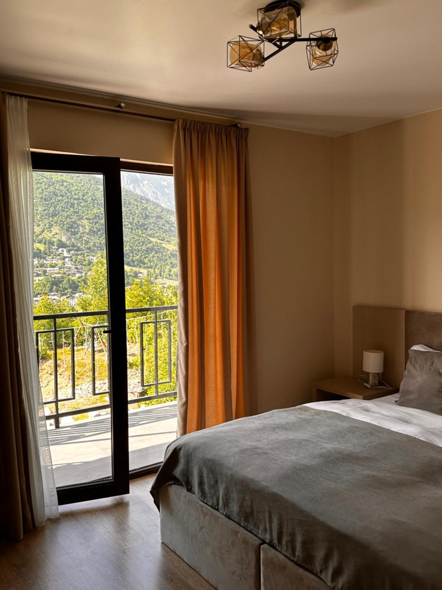 "Panorama" Kakhri Hotel Местия Екстериор снимка