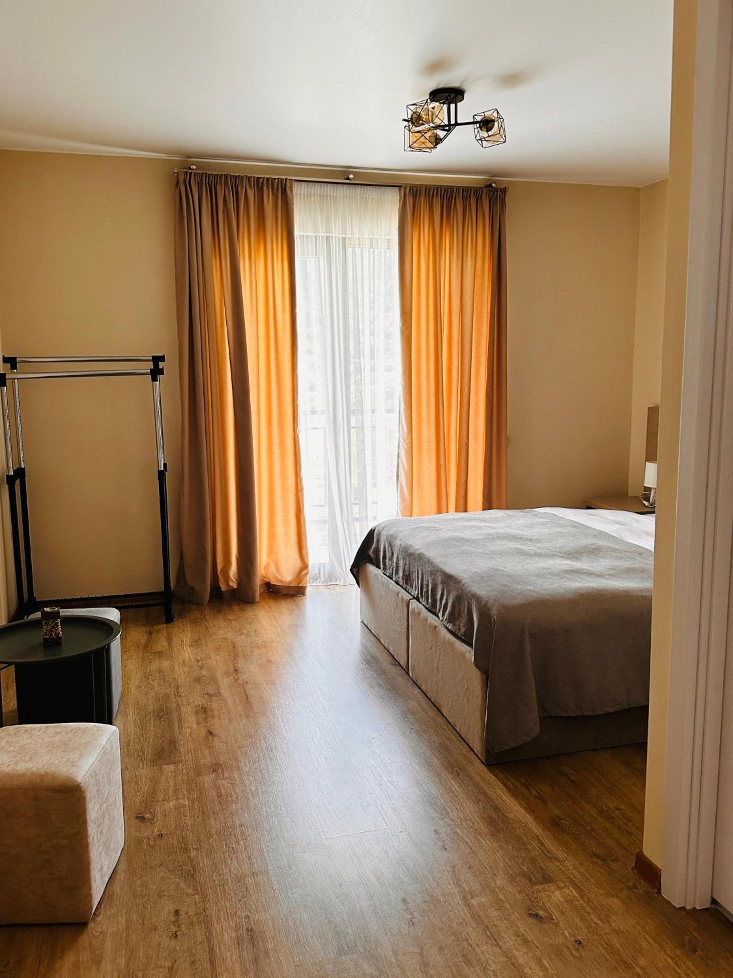 "Panorama" Kakhri Hotel Местия Екстериор снимка